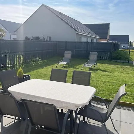 Maison Entre Terre Et Ferienhaus Cagny (Calvados)